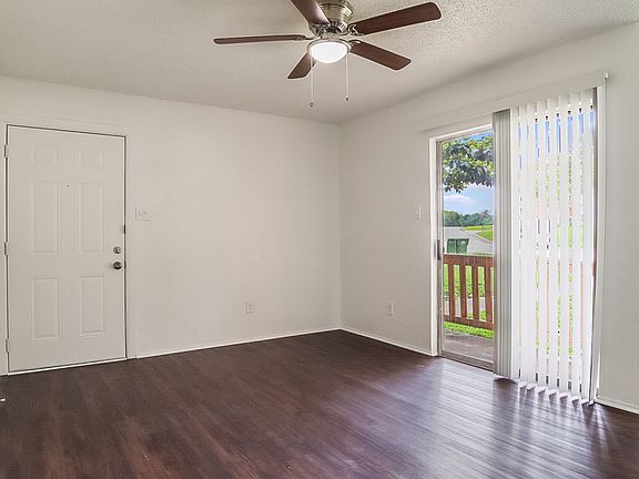 3rd image of 8028 Cambridge Cir #A