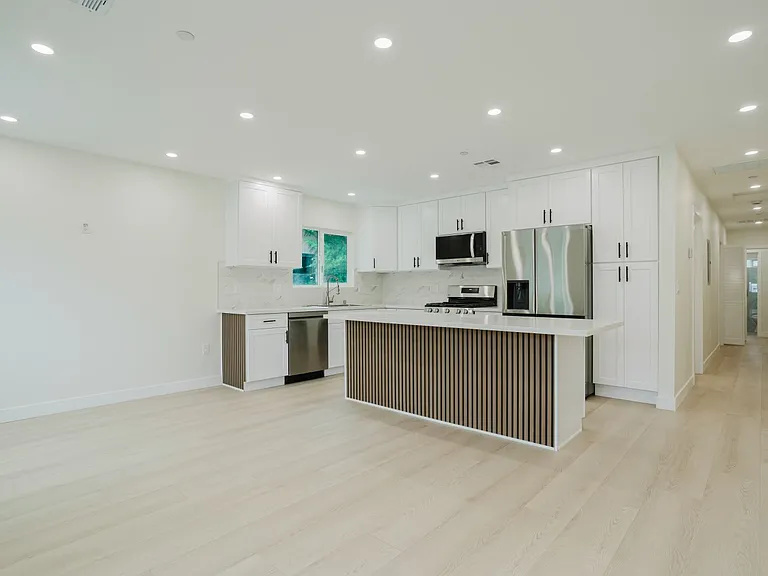 5740 N Beck Ave — Photo 11