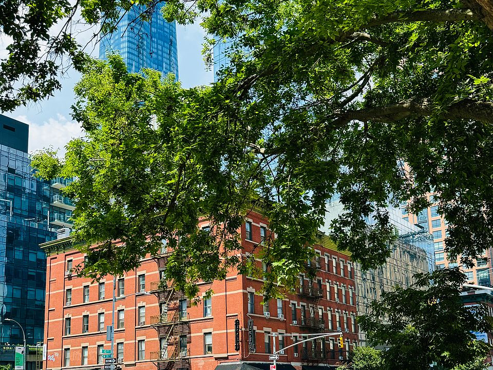 1st image of 501 W 28th St APT 9