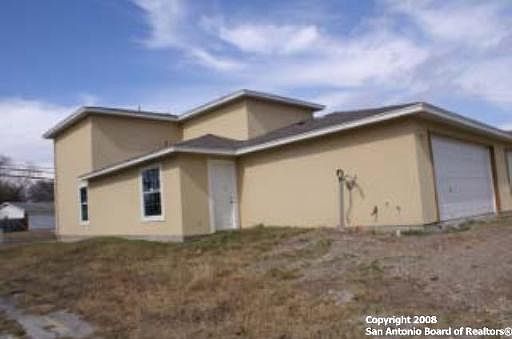 2nd image of 222 E BROADVIEW DR #222