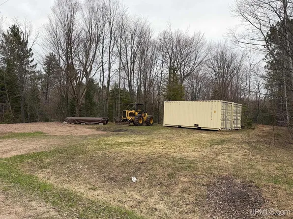 County Road 545 N, Marquette, MI 49855