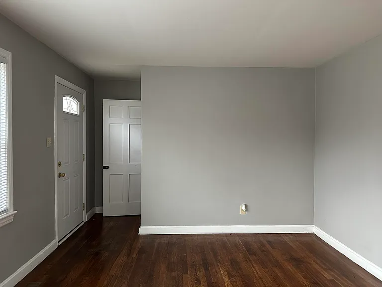 635 Longview Dr — Photo 6
