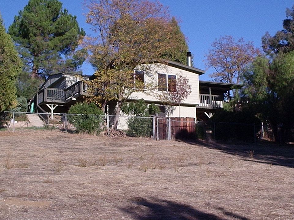 Rear of home-lots decking to take in big views