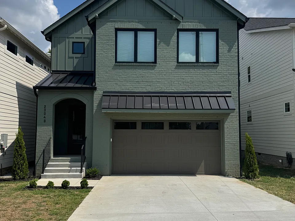 2004B Hutton Dr