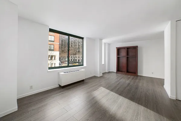 Rented by Battery Park Realty | media 11