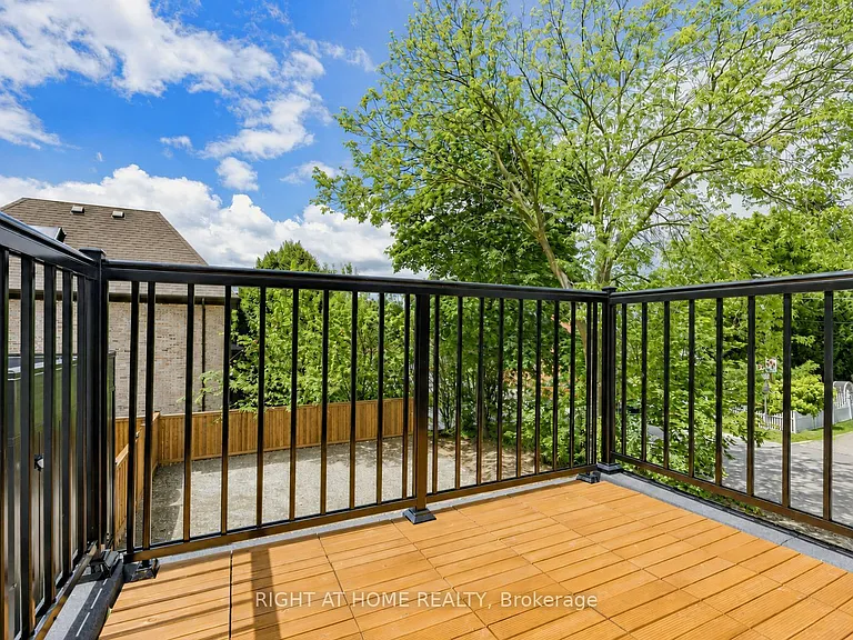 1416 Islington Ave #B — Photo 4