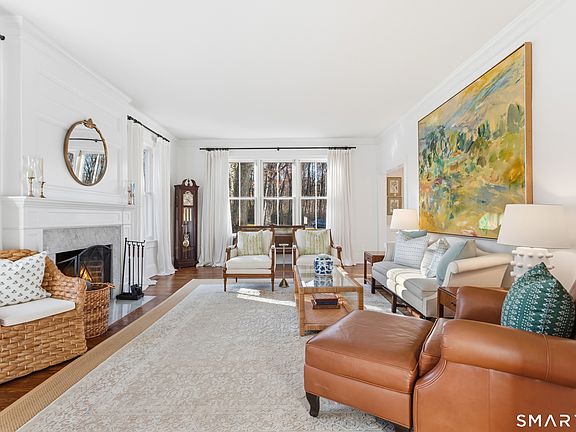 4th image of 267 Brookside Road