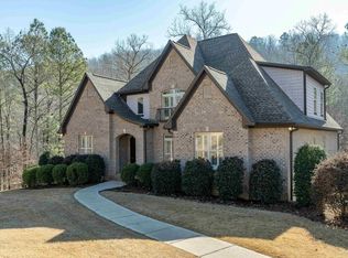 1153 Long Leaf Lake Dr, Bessemer, AL 35022