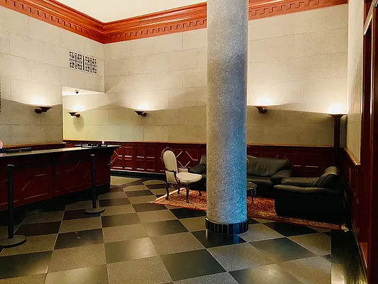 Rented by Compass | media 20