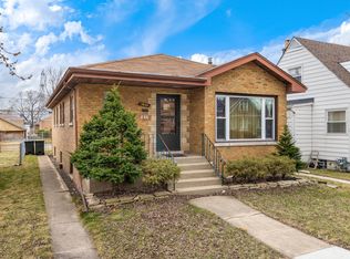 13840 S School St, Riverdale, IL 60827