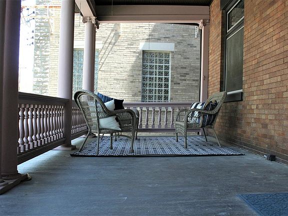3rd image of 315 Bryant Ave