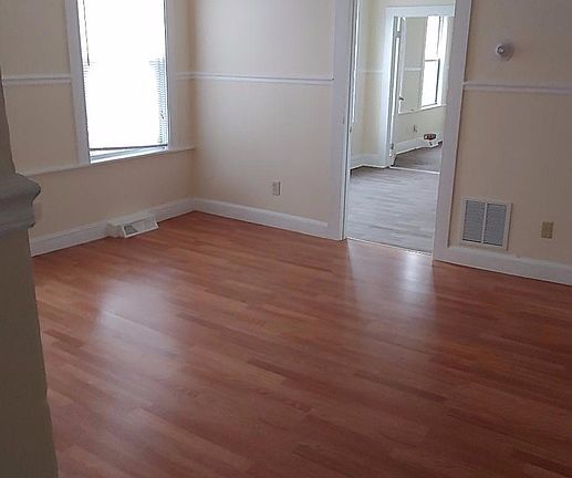 2nd image of 14-16 Dublin St #14-1
