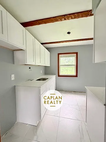 3 bed, 864 sqft, $3,000 — Photo 4