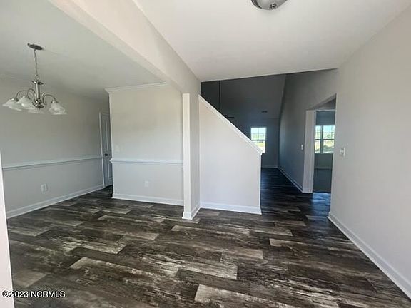 2nd image of 527 Isaac Branch Dr