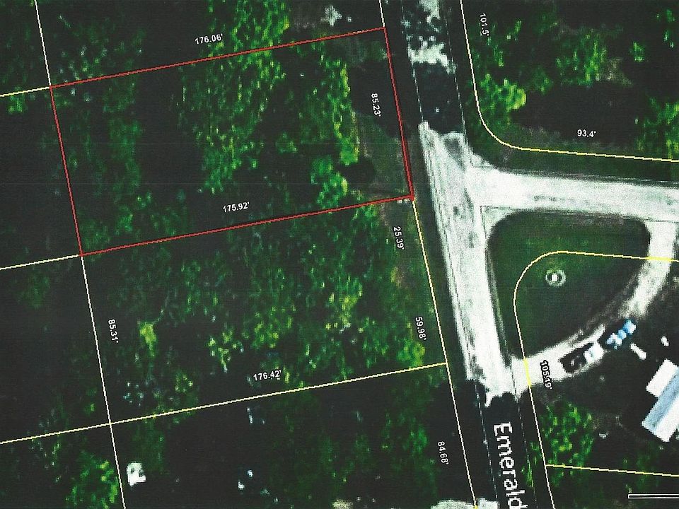 1st image of 0 Emerald Lake Run Lot 8