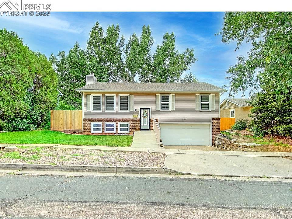 1st image of 2653 E Caramillo St