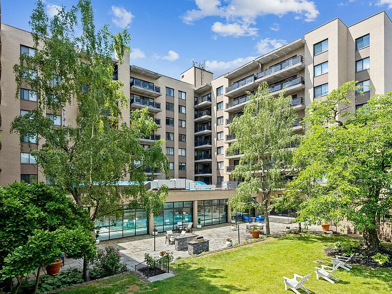 The Venue Apartment Homes — Photo 18
