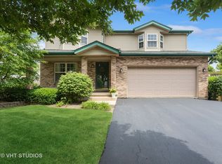 946 Premrose Ct, Romeoville, IL 60446