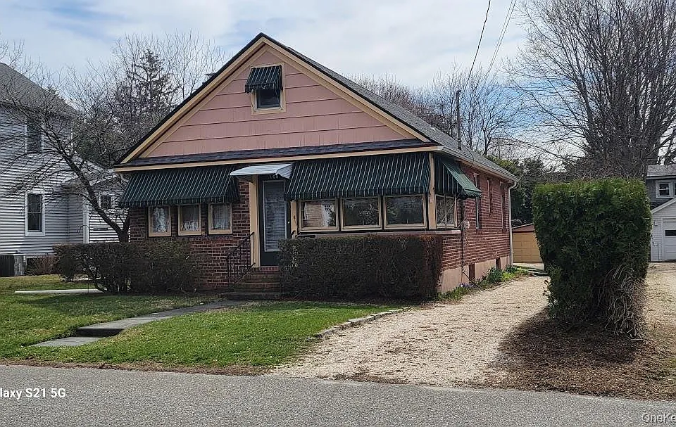 168 Lewis Rd