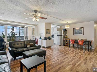 90 Prospect Ave APT 3A, Hackensack, NJ, 07601