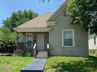2122 S Sergeant Ave, Joplin, MO 64804