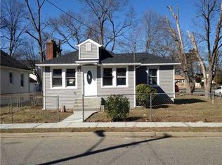 107 W Roosevelt Ave, Roosevelt, NY 11575