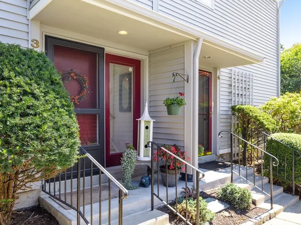 3 Cherry Mews Unit 3, Sandwich, MA 02563