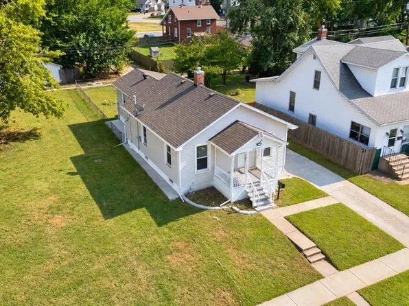 2440 Iowa St, Granite City, IL 62040