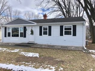510 Westplain Dr, Green Bay, WI 54303