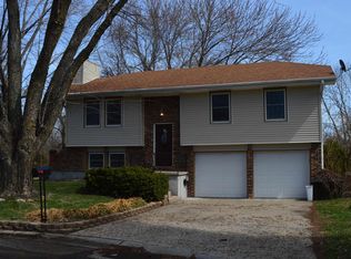 2401 Quail Run Ct, Sedalia, MO 65301