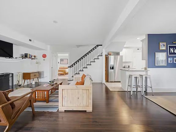 Super open and airy, with plenty of space to move around without feeling cramped.