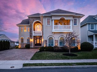 1 Sunset Blvd, Longport, NJ 08403