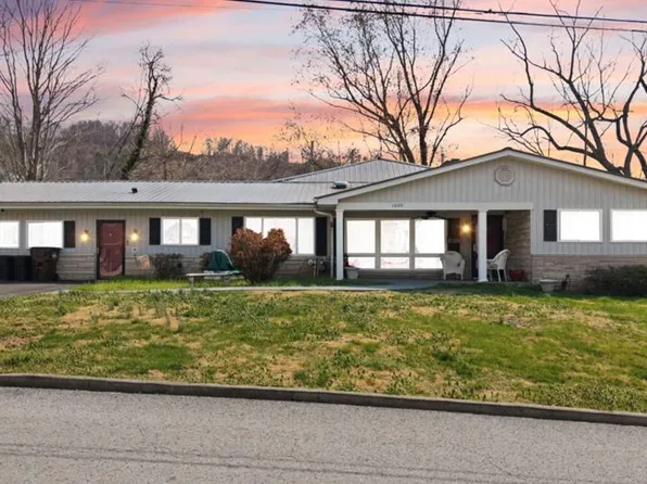 1000 Kentucky Blvd, Hazard, KY 41701