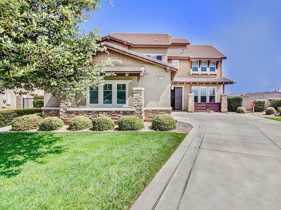 1st image of 15726 Portenza Dr