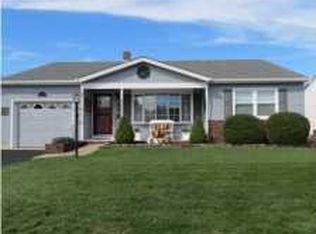 17 Jericho Rd, Toms River, NJ 08757