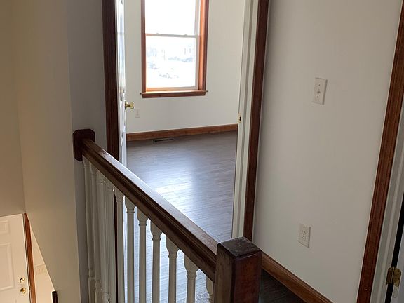 4th image of 524 Dean St #C