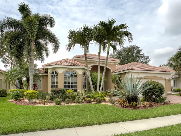 9748 Via Verga Street, Lake Worth, FL 33467