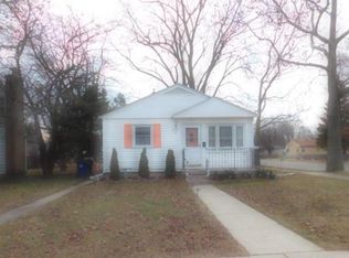 2221 Webster St, Racine, WI 53403