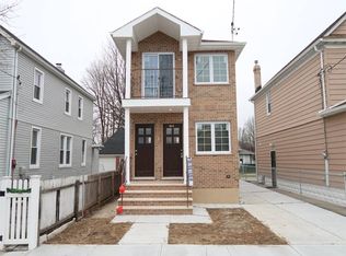 14321 222nd St, Springfield Gardens, NY 11413