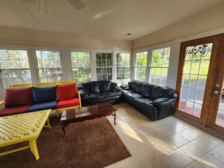 33 Edith Ave — Photo 14