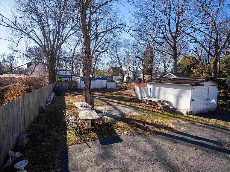 336 W Palisade Ave — Photo 25