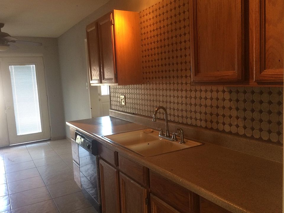 1st image of 5711 N 26th Ave