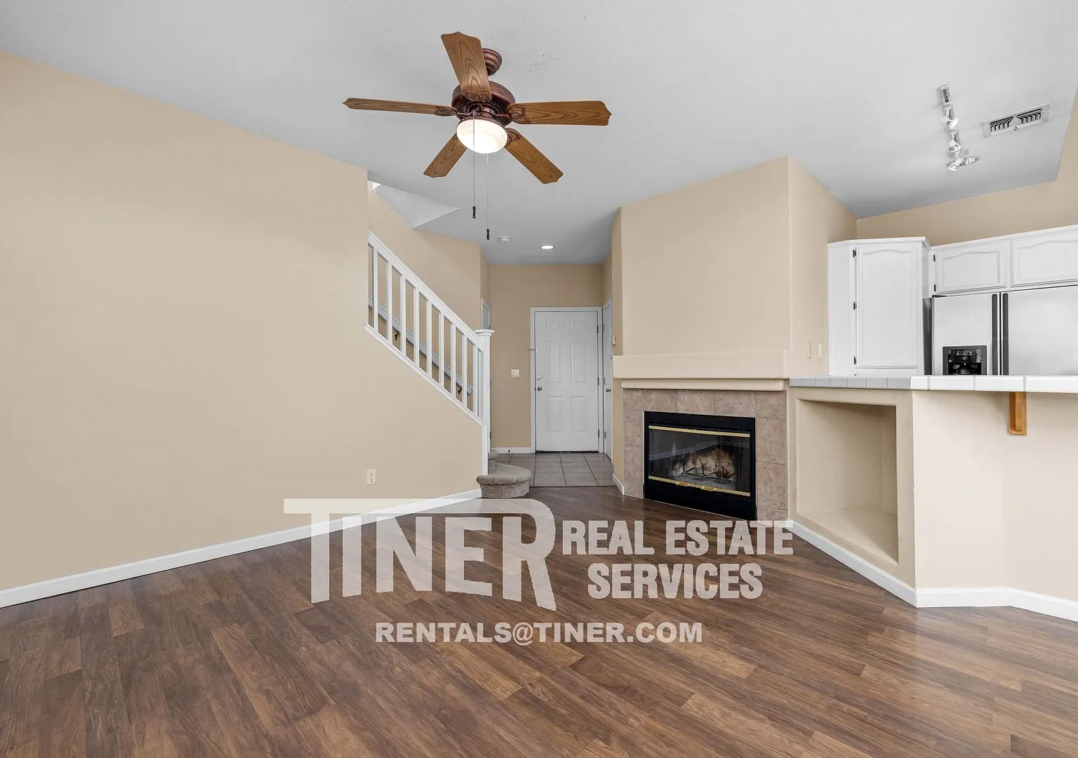 206 Pacific Oak Court - Tier 2 - Oak Villa Beautifully Maintained Folsom Home - Across from the F... — Photo 3