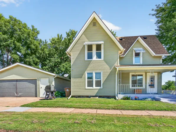 202 W Apple St, Maquoketa, IA 52060