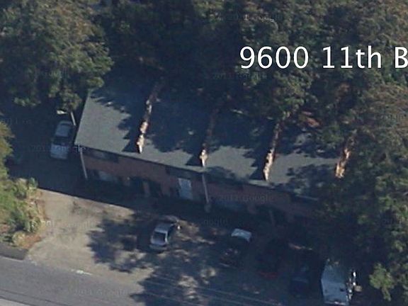 4th image of 9600 11th Bay St