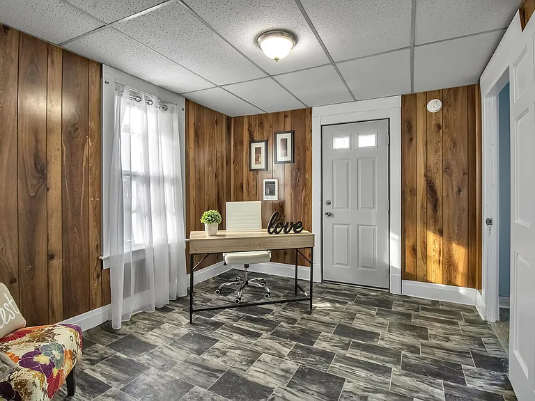 990 Hertel Ave #1 — Photo 15