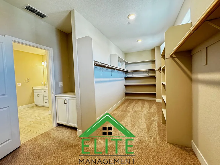 3004 Mulvaney Ave — Photo 29