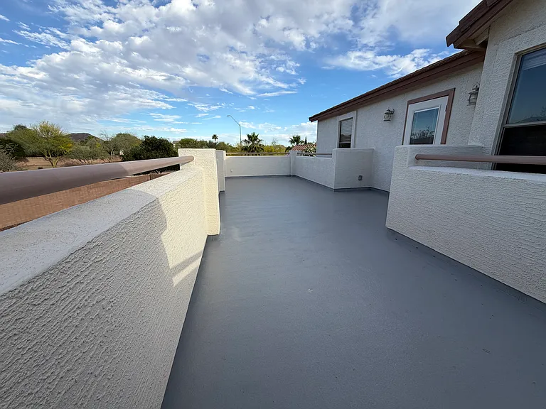 2504 W Hedgehog Pl — Photo 4