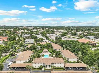 3200 Binnacle Dr APT B4, Naples, FL 34103