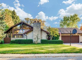 255 Michigan Ave, Highwood, IL